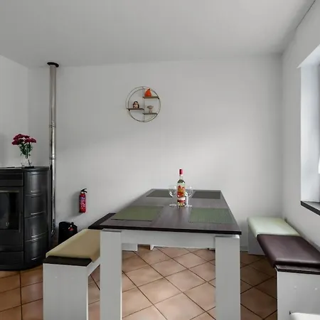 Quiet Holiday Home In Nehren With Garden Ferienhaus *